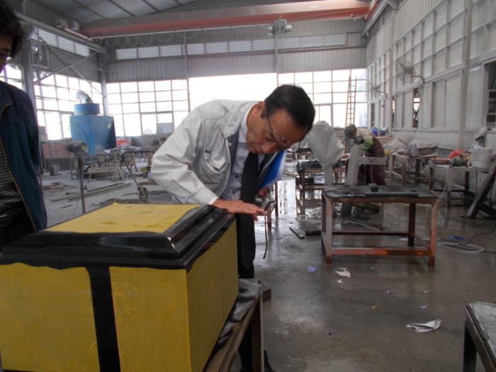 墓石工場の写真